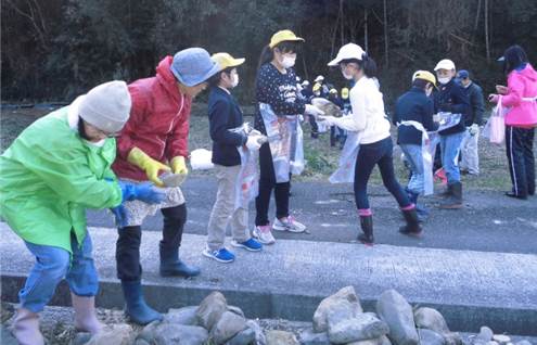 蛍の里再生事業人工川造成.jpg